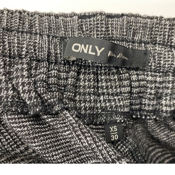 Only Gray Plaid Stretch Cropped Straight Leg Pants - Picture 4 of 7
